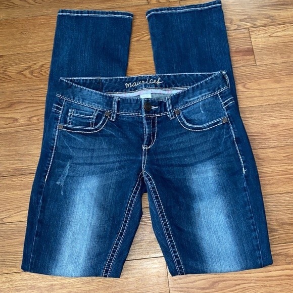 Maurice's jeans Straight Leg factory fading light distressing size 3/4 Long - Picture 13 of 16